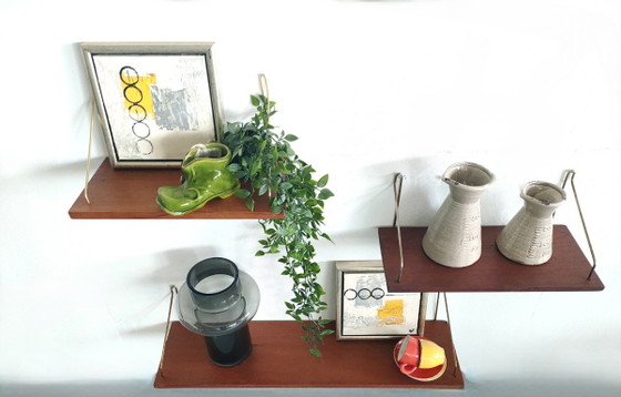 Set van 3 Vintage Teak Wandplankjes met Messing Beugels – Jaren '60 Mid-Century Deens Design – Wandrek, Wood (photo 45 of 52)