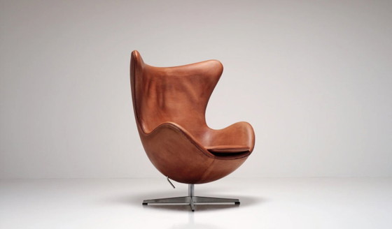 Egg Chair in natural Rustik leather by Arne Jacobsen for Fritz Hansen, Hans-Agne Jakobssen, Swivel chairs (photo 7 of 13)