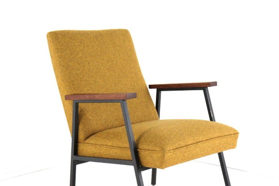 Image 1 of Gispen Fauteuil 'Genie' Vintage Nieuw Gestoffeerd