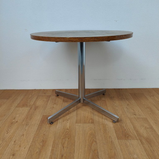 Vintage runder Esstisch im Mid-Century-Modern-Stil