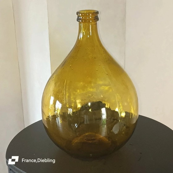 Image 1 of Dame Jeanne Ambrée