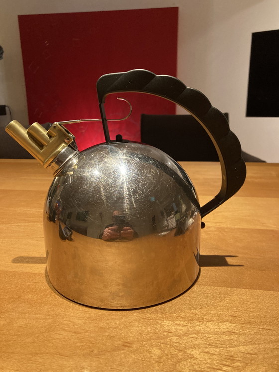 Image 1 of Alessi fluitketel, Richard Sapper, gebruikssporen, fluit werkt goed