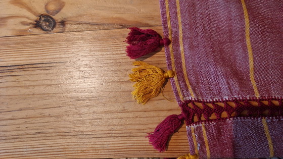 Image 1 of Handgewebte tibetische Tischdecke