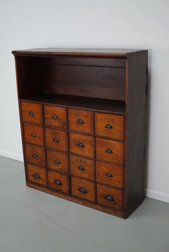 Image 1 of Antiker Apothekerschrank aus viktorianischer Zeit, gefertigt aus Hartholz und Kiefernholz