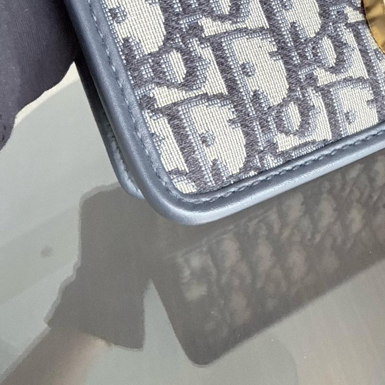 Image 1 of DIOR 30 MONTAIGNE - MONOGRAMMA CON FERRAMENTA DORATA E CINTURINO