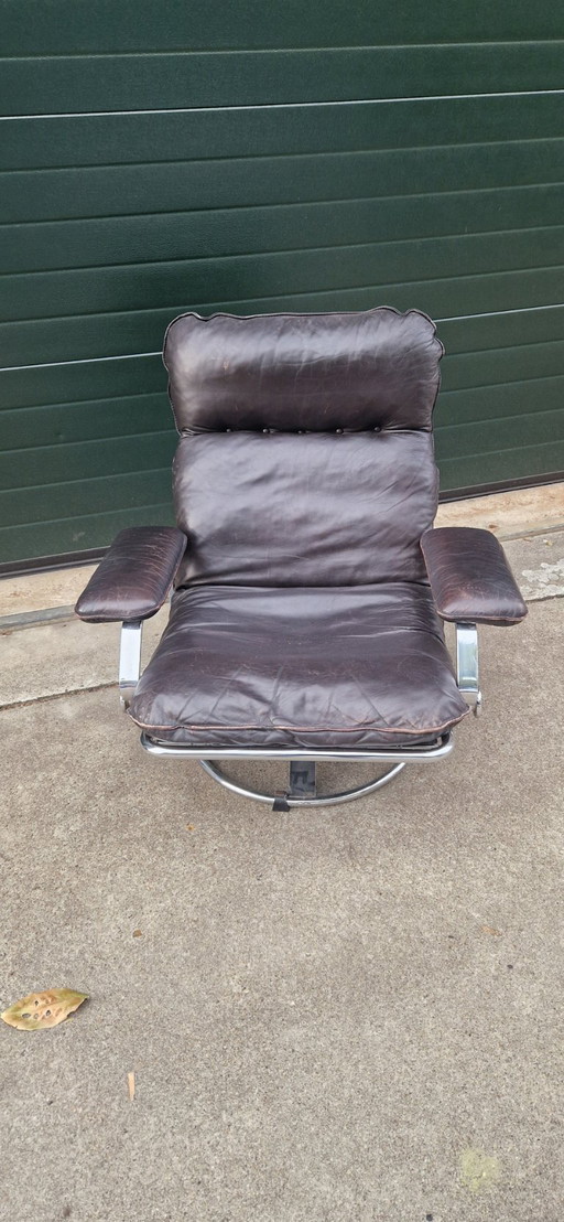 Leolux swivel armchair vintage