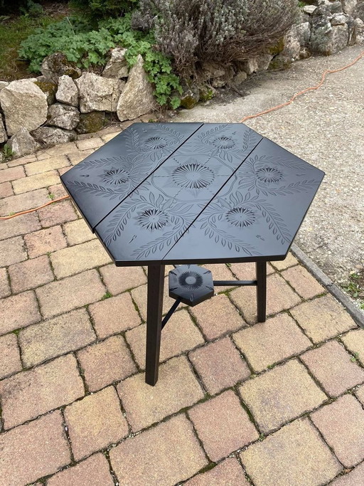 Zeshoekige bijzettafel