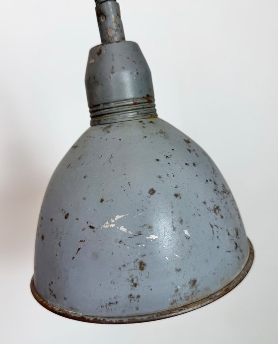 Image 1 of Grijze industriële wandlamp met flexibele arm van Elektroinstala, jaren 60.