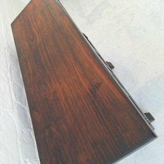 Image 1 of Arts of México Spaans-koloniale gesneden en beschilderde console/dressoir, jaren 1940-1950