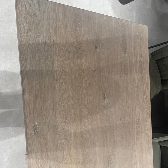 Image 1 of Eetkamertafel Air