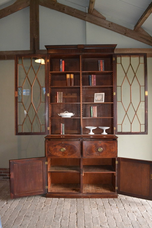 Bibliothèque vintage en bois d'acajou