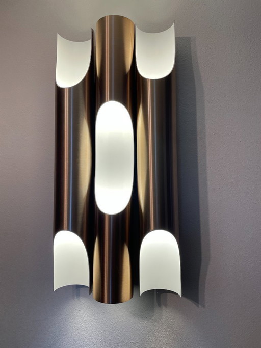 Raak Fuga XL wandlamp: 3 kolom bronskleurig – wandlampen, Metal, Aluminium
