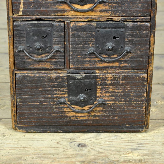 Antieke Japanse Ko-Dansu met origineel ijzerbeslag, circa 1900 – Ladekasten, Iron, Wood (photo 7 of 10)