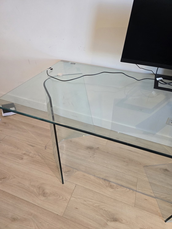 Prachtig Bureau Glas Met Handgeblazen Poten (photo 3 of 6)