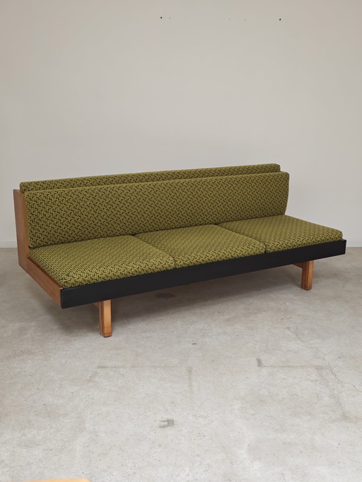 Green folding bench / Drevotvar sofa Czechoslovakia 1960