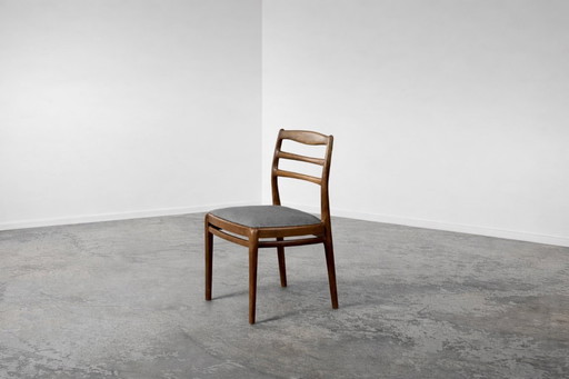 Eleganti sedie vintage in teak e tessuto grigio, stile danese moderno di metà secolo, anni '60, set di 4