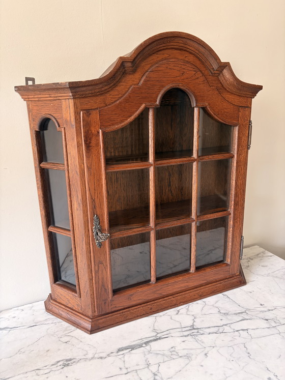 Image 1 of Vintage houten wandkastje