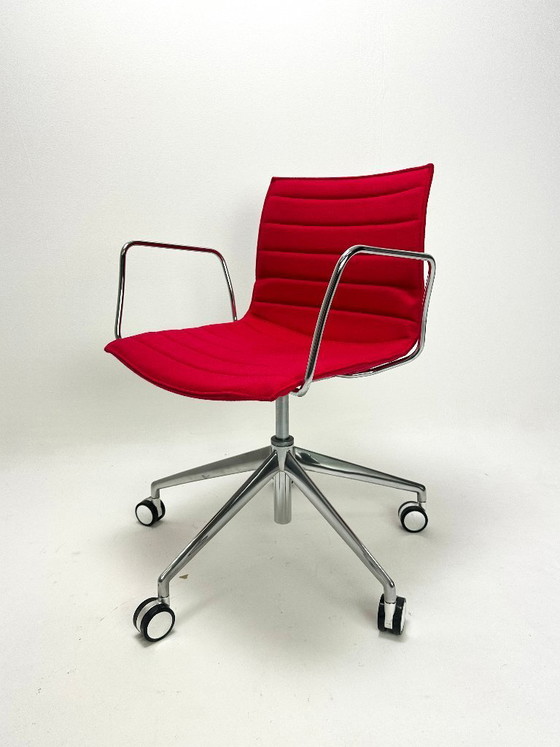 Image 1 of Silla de diseño Arper Catifa 46