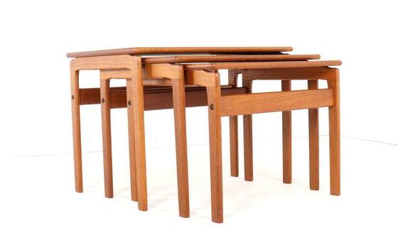 Image 1 of Tables gigognes danoises vintage « Plougslond »