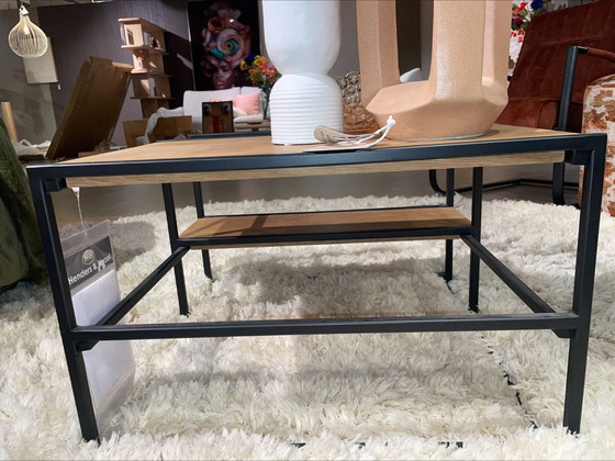 Image 1 of Henders & Hazel City side table