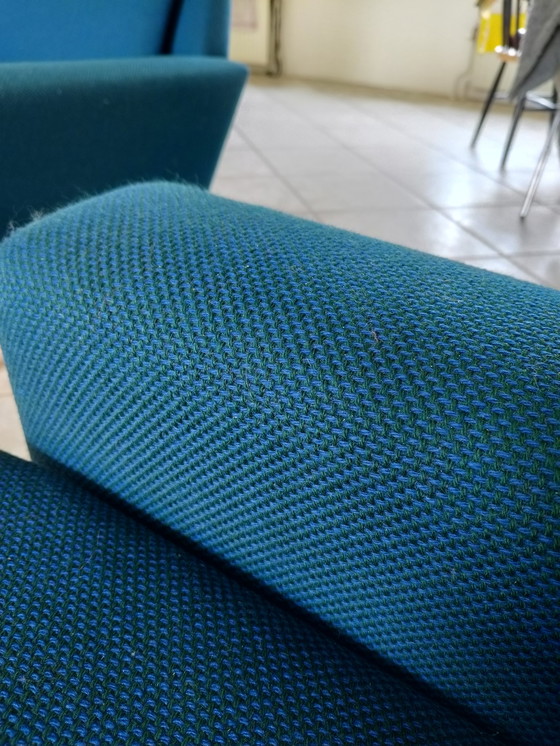 Image 1 of Vintage Mid century Deens 4 zits design bank en bijpassende fauteuil 