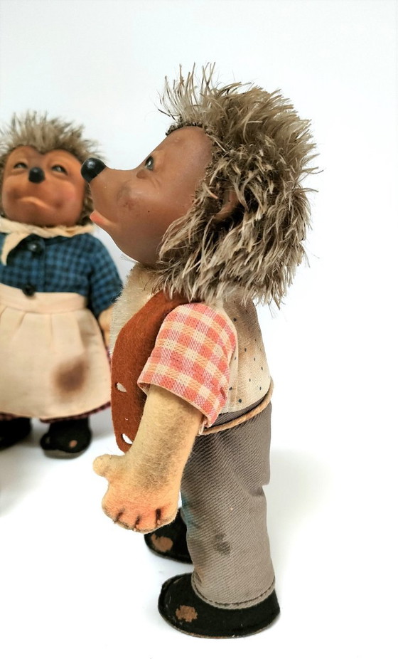 Image 1 of hedgehog family by Steiff