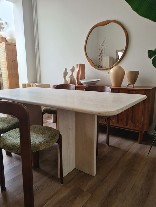 Table à manger en travertin