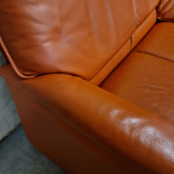 Image 1 of Leolux Bora Béta tweezitsbank leren bank oranje bank