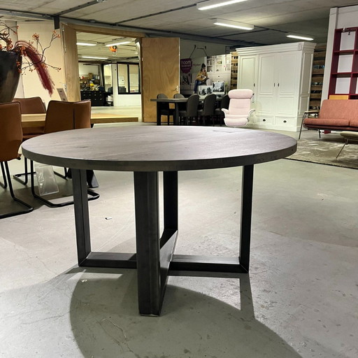 Private Label Gardo dining table - Ø140