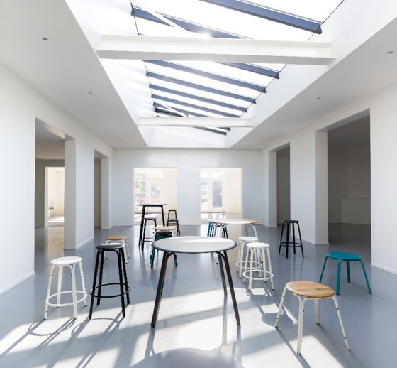 Grey table with four stools, Bogaerts, Dining tables, Metal, Wood, Modern (photo 5 of 5)