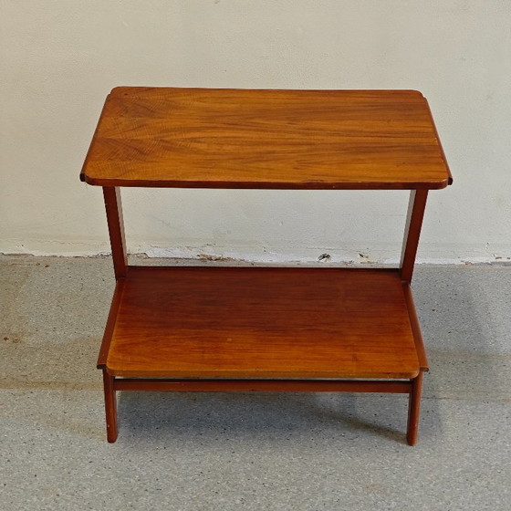 Image 1 of Vintage teak bijzettafel / audiomeubel