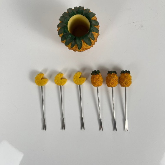 Image 1 of Vintage pineapple-shaped aperitif pick holder and pick, 20th century