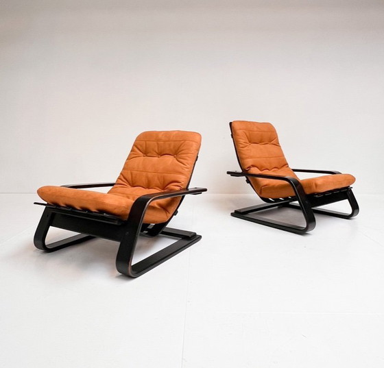 Image 1 of Poltrona rivestita color cognac, anni '60