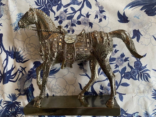 Caballo plateado decorativo