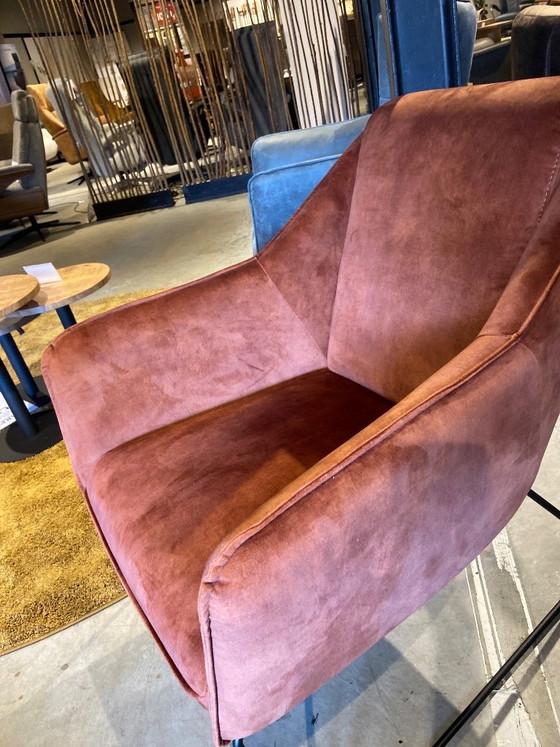 Image 1 of Yuni Armchair