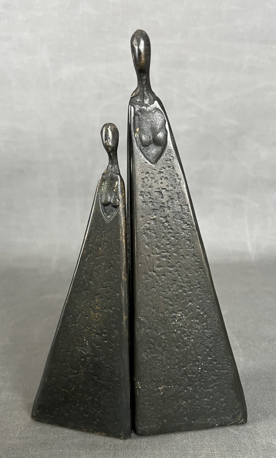 Image 1 of Sydney Kumalo (1935–1988) Scultura in bronzo di una donna