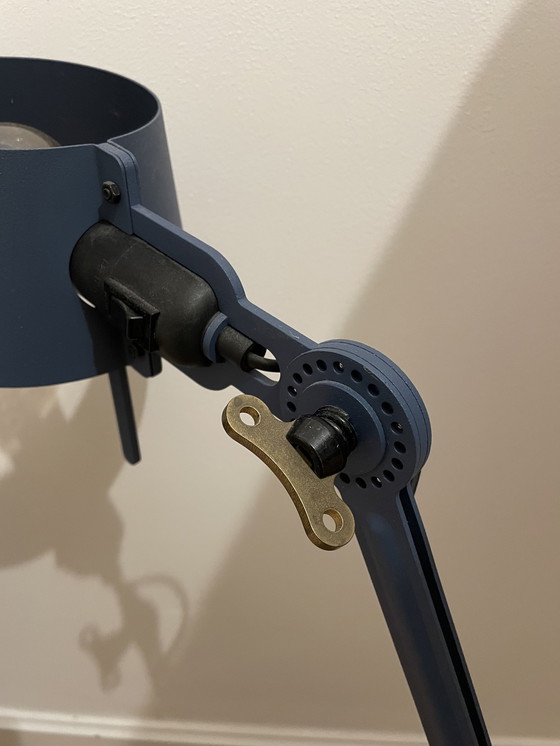 Image 1 of Tonone Bolt 2-armige Schreibtischlampe Thunder Blue