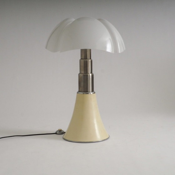 Large Vintage Pipistrello Table Lamp by Gae Aulenti for Martinelli Luce – Floor lights, Metal (photo 8 of 17)