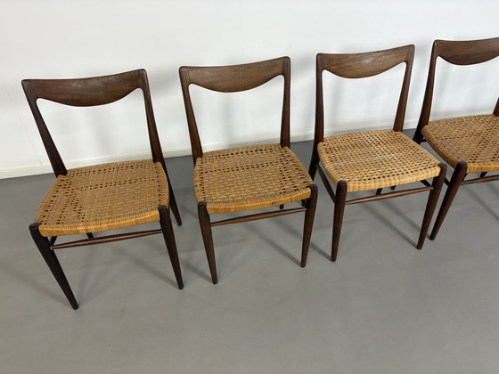 Image 1 of Set van 5 Deense palissanderhouten eetkamerstoelen met rotan uit 1960