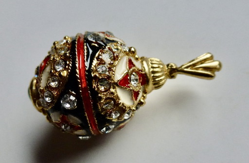 Fabergé-Ei-Anhänger - Swarovski-Kristalle - vergoldet - Cloisonne-Emaille.