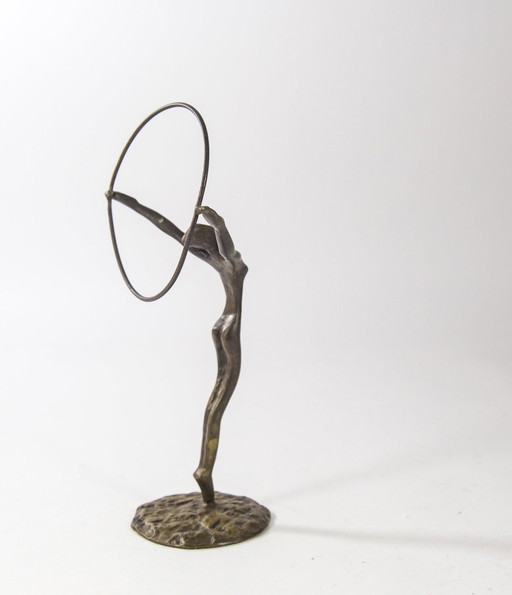 Bronze statue | ballerina with hoop