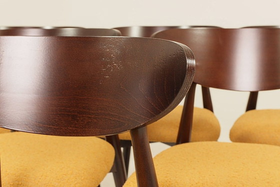 Image 1 of Ensemble de 6 chaises de salle à manger Ocra, tissu bouclè jaune, bois foncé