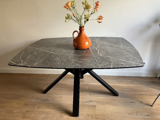 Image 1 of Henders & Hazel dining table model Palace 120 x 150 cm