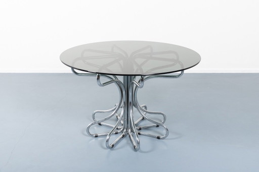 Sculptural Italian design table from 1970’s