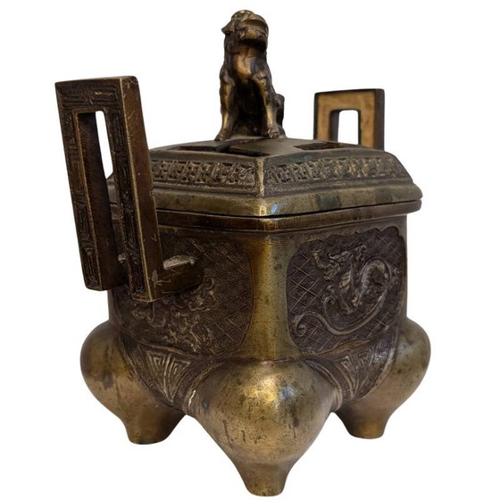 Bruciatore d'incenso in bronzo con drago e foo dog – XIX secolo – lotto 107 – Oggetti decorativi, Bronze (photo 5 of 9)