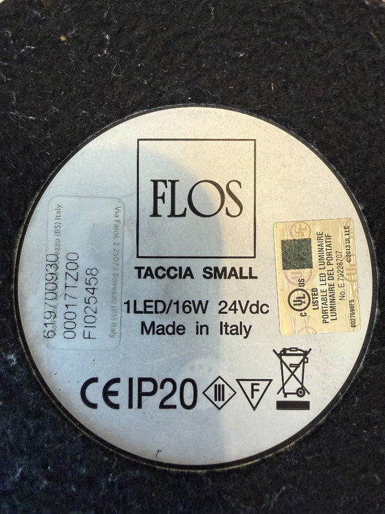 Original Flos Taccia Table Lamp – Black – Aluminium (photo 3 of 5)