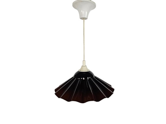 Vrieland Design - Enamel - Metal - Scalloped Edge - Red/Brown - 70s – Pendant lamps, Plastic (photo 3 of 9)