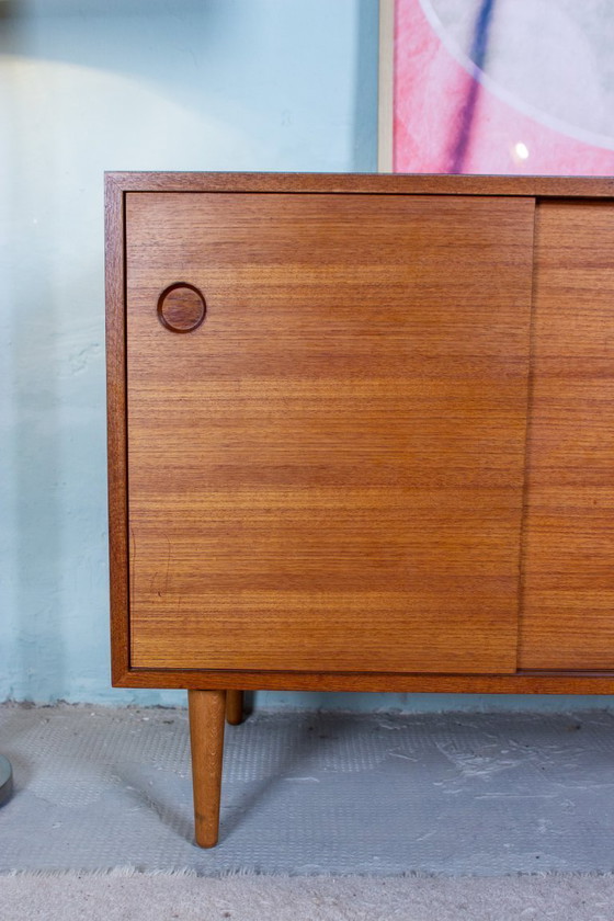 Image 1 of Vintage teakhouten ladekast/dressoir, Deens, midden 20e eeuw