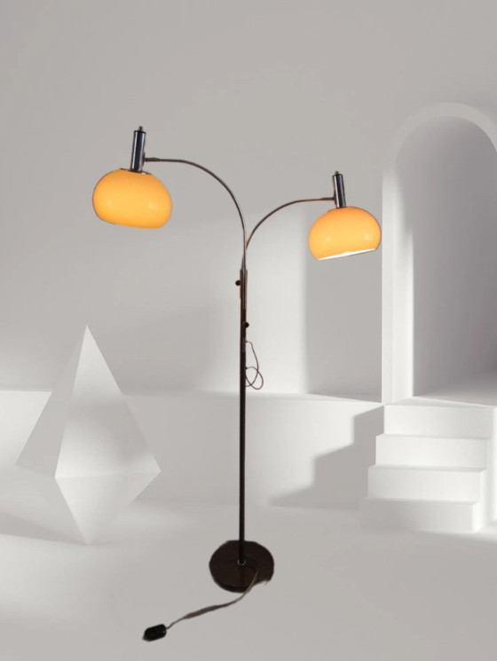 Image 1 of Dijkstra - Zeldzaam model - Space Age Design / MCM Vloerlamp met twee kappen