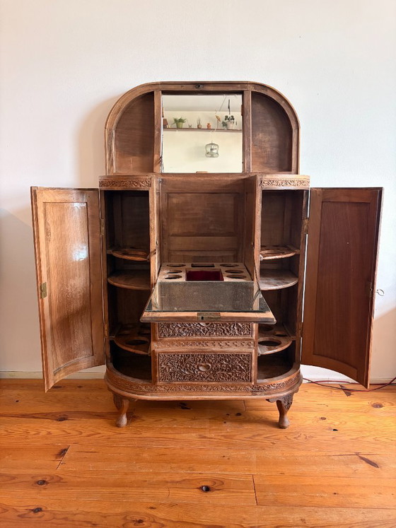 Handgesneden Kashmiri Drankkast – Art Deco – India, Jaren 60 – Drankenkasten, Wood (photo 3 of 10)